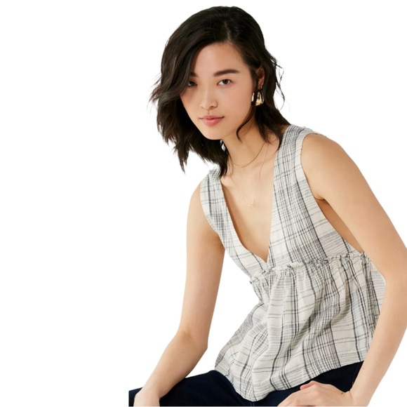 Urban Outfitters UO Linen Melody Plunging Babydoll Top Medium Gray White Plaid - Picture 5 of 11